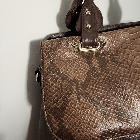 Handbag - Picture 11 of 16